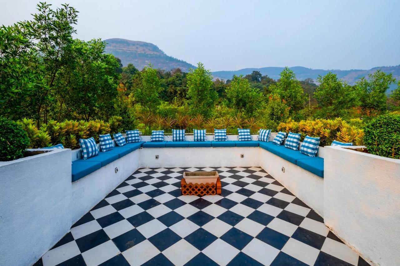 Saffronstays Turquoise Maison, Karjat Exterior photo